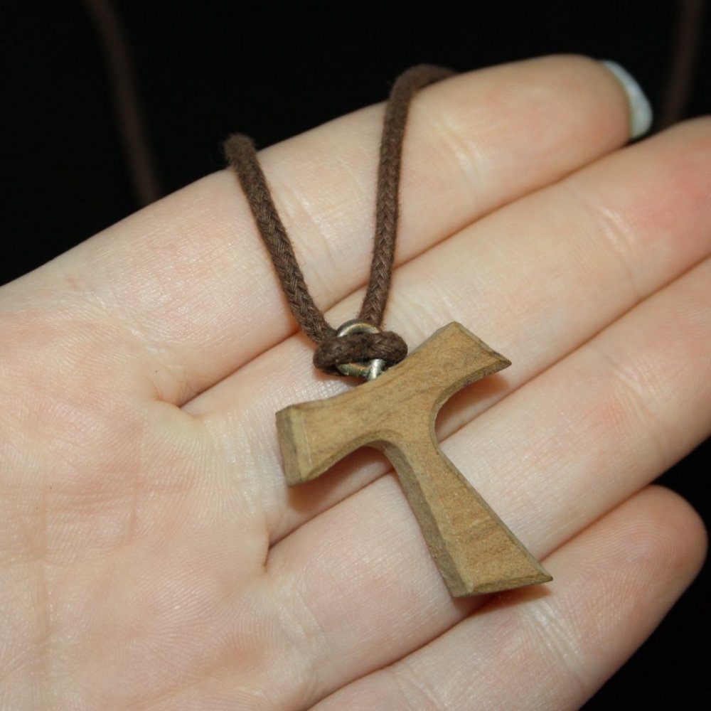 🤎✝️ Brown Cord + Wooden “T” Religious Necklace · 26" ✝️🤎